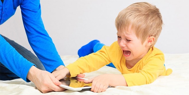 Çağın belası ekran bağımlılığı!