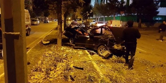 Isparta’da feci kaza! Bu araçtan sağ çıktı ama…