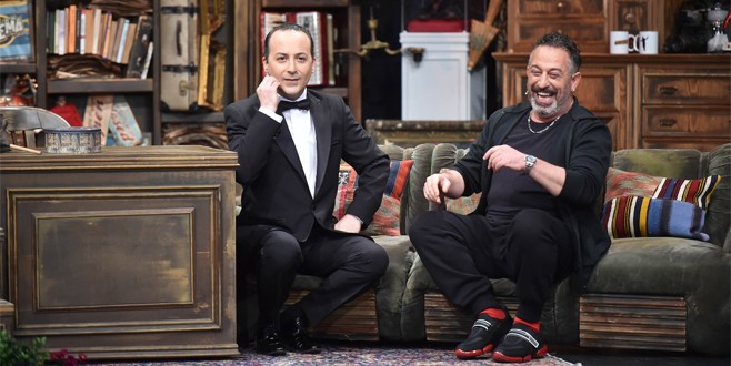 Tolga Çevik ile Cem Yılmaz aynı sahnede