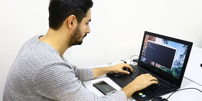 Ürettiği yazılımla telefonunu çalan hırsızı yakalattı