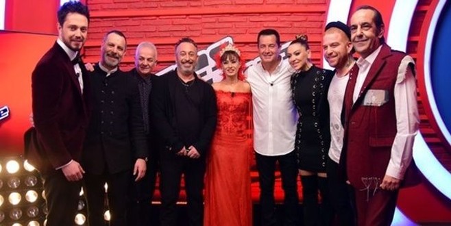 Acun Ilıcalı bir koyup üç aldı