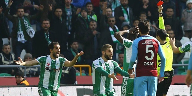 Ali Turan’dan Abdülkadir’e yüz kızartan faul