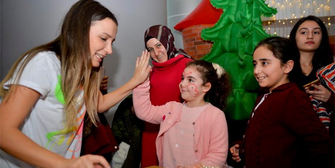 ‘Çocuk Şenliği’nde Edi ile Büdü sürprizi