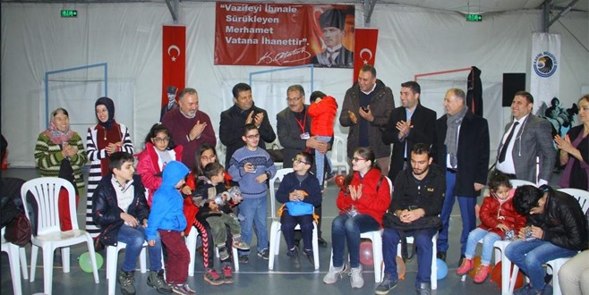 Kartal’da engelli çocuklara özel gösteri
