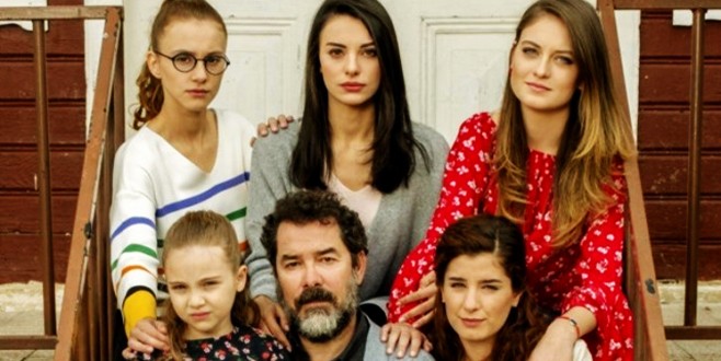 Kızlarım İçin ekrana veda ediyor