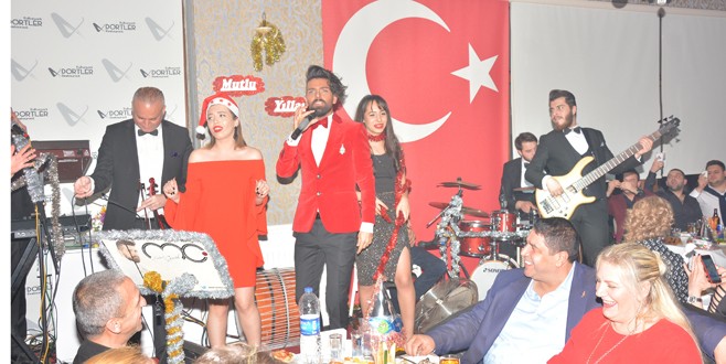 Noel anneden bol para diledi