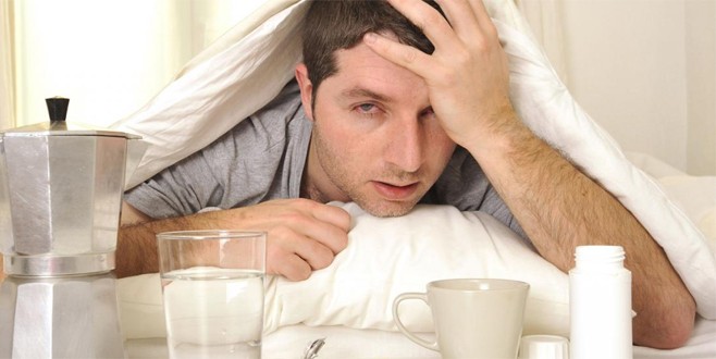 Yılbaşında ‘Akşamdan kalma’ hali nasıl önlenir?