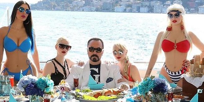 Adnan Oktar’a peş peşe kötü haberler