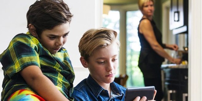 Aileler dikkat! Sosyal medyada öldüren çılgınlık!