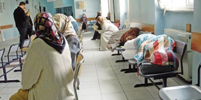 Hastane koridorlarında sabahlamaya son!