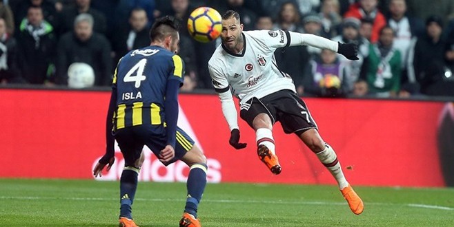Quaresma’nın trivelası Avrupa’yı salladı
