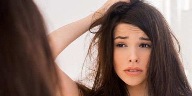Saç dökülmesi kadınların psikolojilerini bozuyor