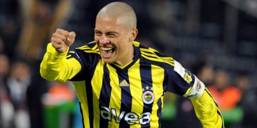 Alex de Souza 19 Mayıs’ı unutmadı