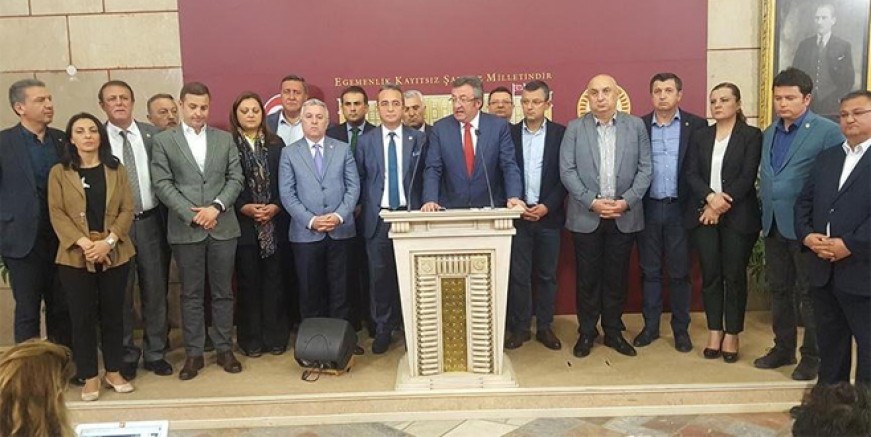 CHP 15 milletvekilini yeniden aday gösteriyor