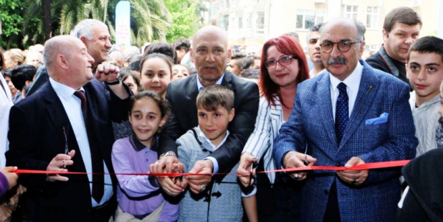 Çocuk Kitapları Fuarı Kartal’da açıldı