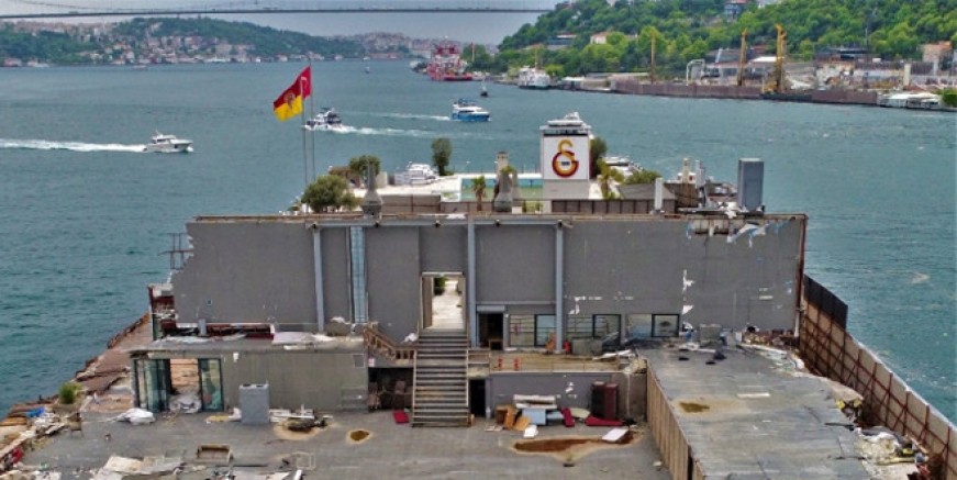 Galatasaray Adası kaderine terk edildi