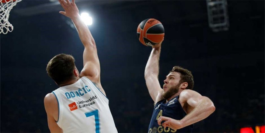 Nicolo Melli tarihe geçti ancak…