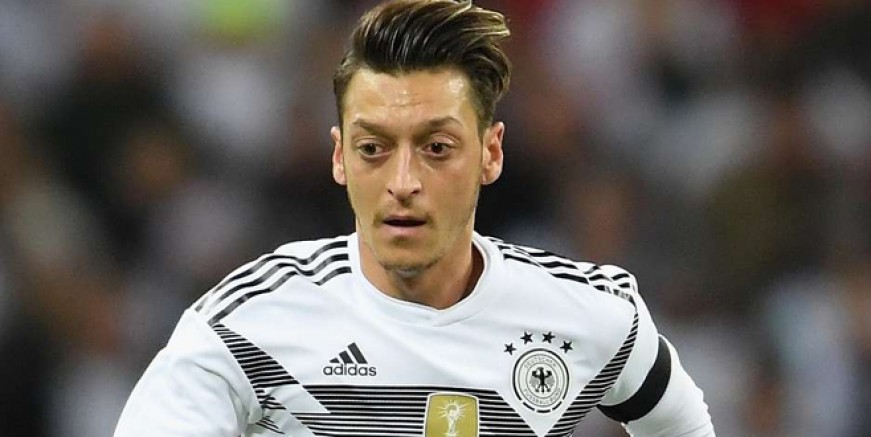 Almanya’da Mesut Özil şoku