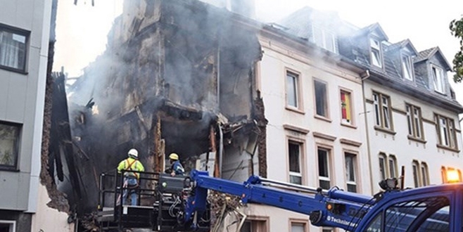 Almanya’da patlama: 3 ölü