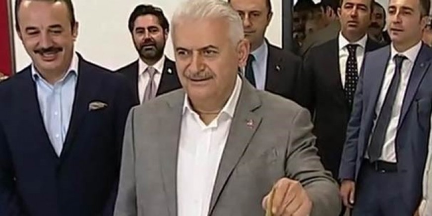 Başbakan Yıldırım oyunu kullandı