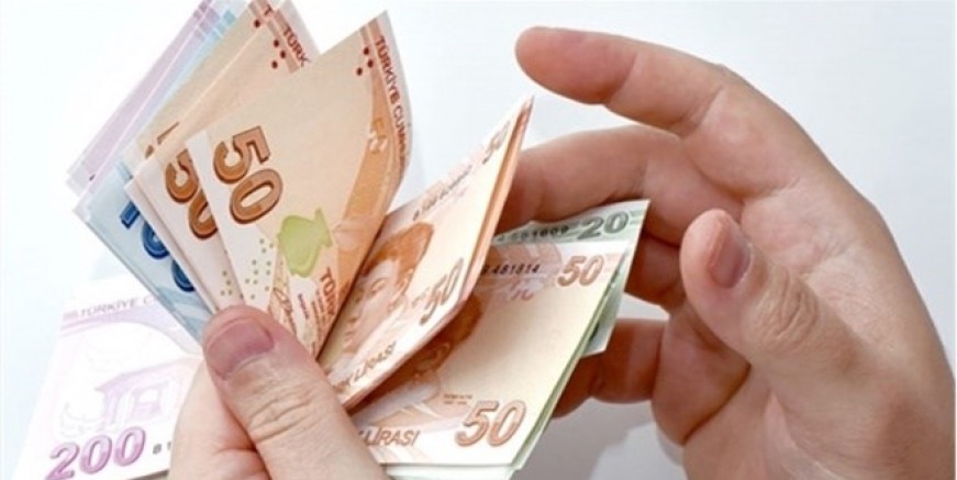 Emeklilere maaş ödemesi başladı