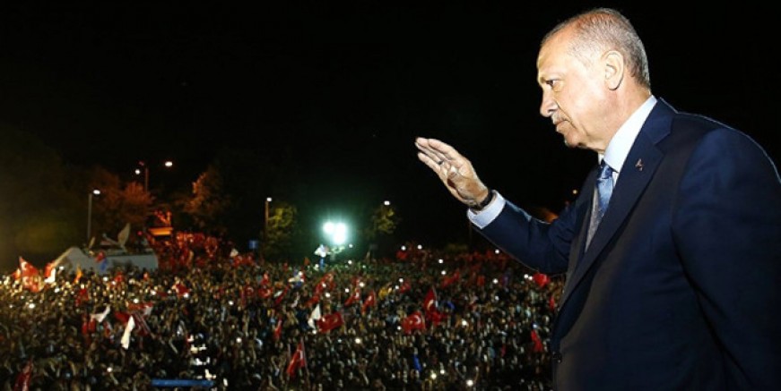 Erdoğan balkon konuşmasını yaptı