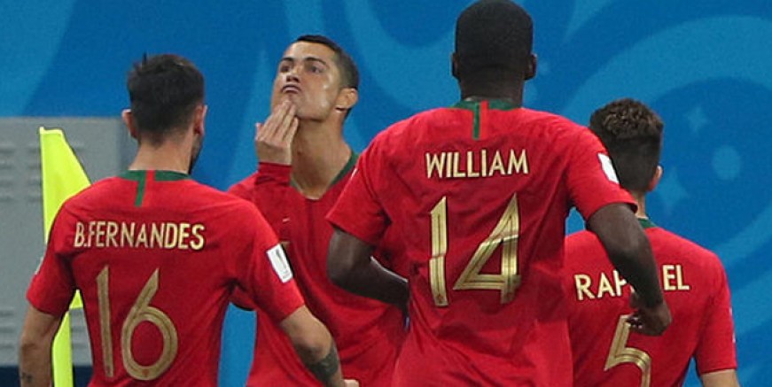 Ronaldo’dan Messi’ye keçi göndermesi