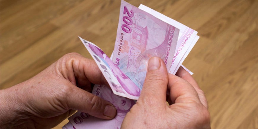 Memur ve emeklilere zam geliyor