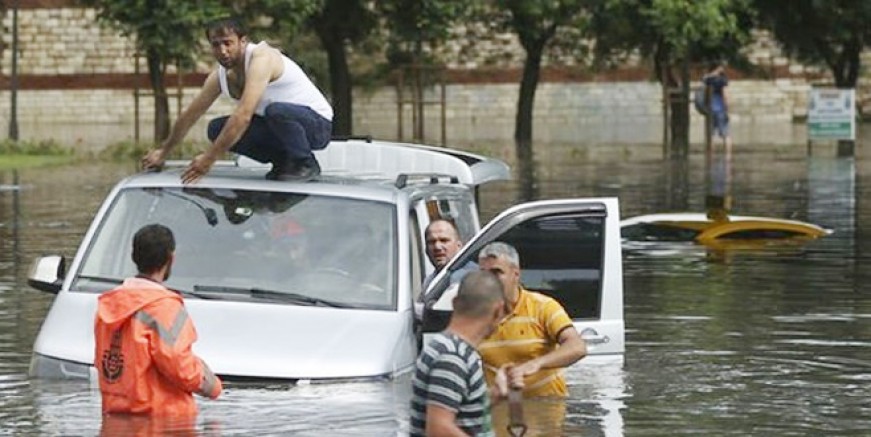 Meteorolojiden İstanbul’a uyarı üzerine uyarı