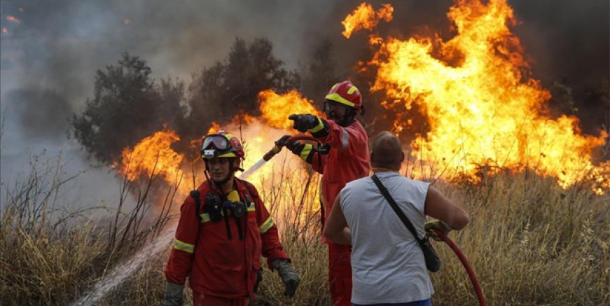 Yunanistan’daki yangınlarda ölü sayısı artıyor