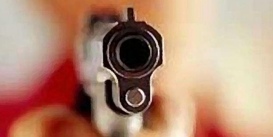 Esenyurt’ta 2 kadına silahlı saldırı