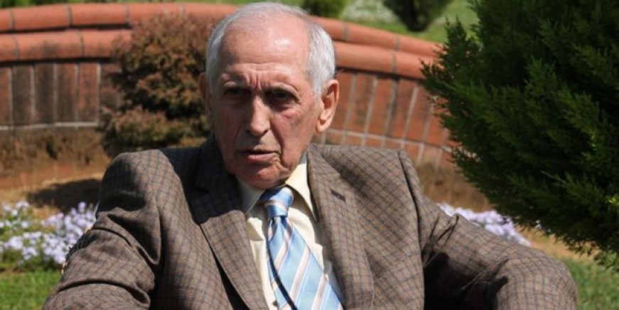 Özkan Sümer istifa etti