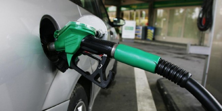 Benzine 51 motorine 56 kuruş zam!