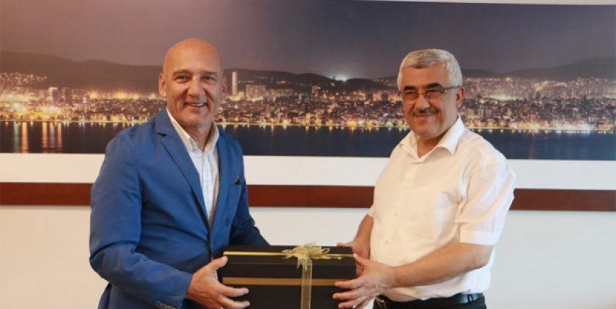 Cemil Aksak’tan Altınok Öz’e veda ziyareti