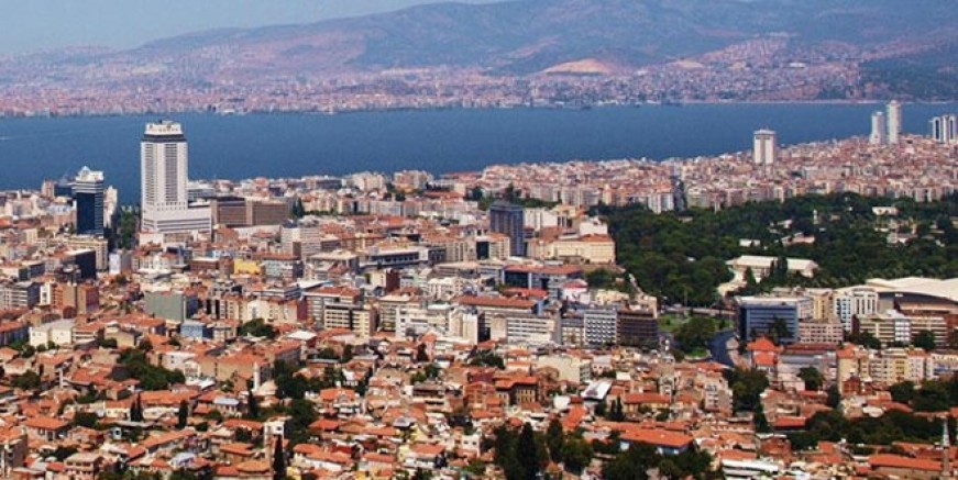 İzmir’de kötü kokunun nedeni bulunamadı!
