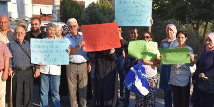 Mahallelinin fuhuş isyanı