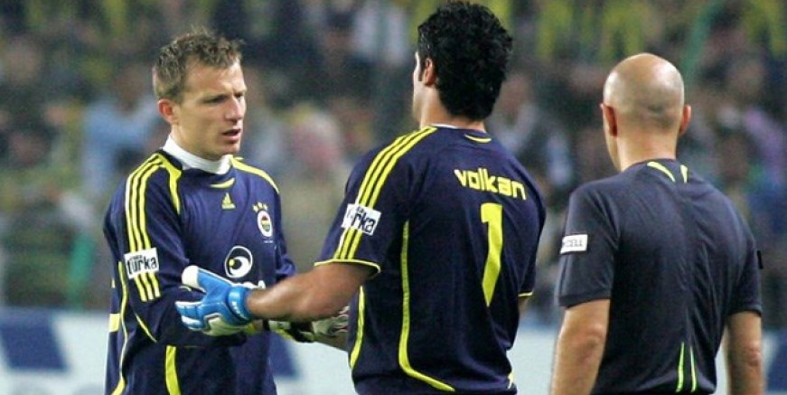 Serdar Kulbilge futbola veda etti