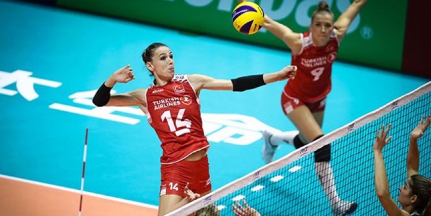 Filenin Sultanları Küba’yı devirdi