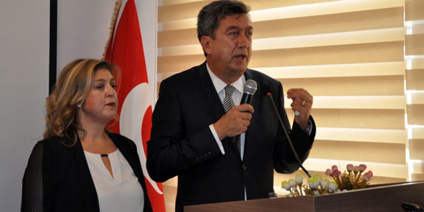 Kadir Gökmen Öğüt Kadıköy’e aday oldu