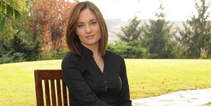 Nevşin Mengü ‘pipili’ tweetle sosyal medyayı salladı