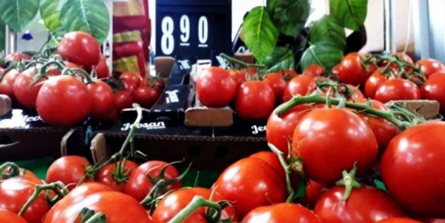 Tarlada 3 lira markette 9 lira