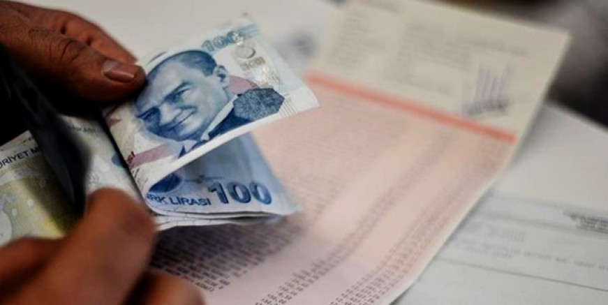 Emekliye Ocak’ta yüzde 14 zam