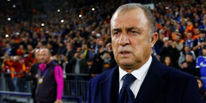Fatih Terim maç sonunda fena patladı!