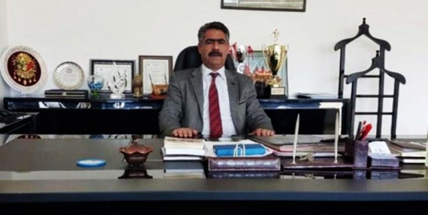 M. Emin Korkmaz Atatürk’e hakaretten açığa alındı