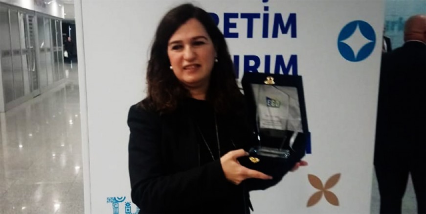 EGD’den yazarımız Aslı Didari’yi onur ödülü