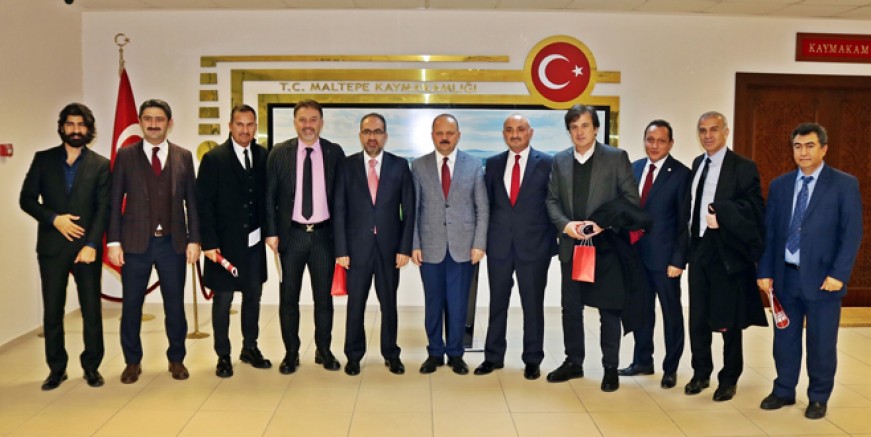 Futbolun efsaneleri Meftun Dallı’yı ziyaret etti