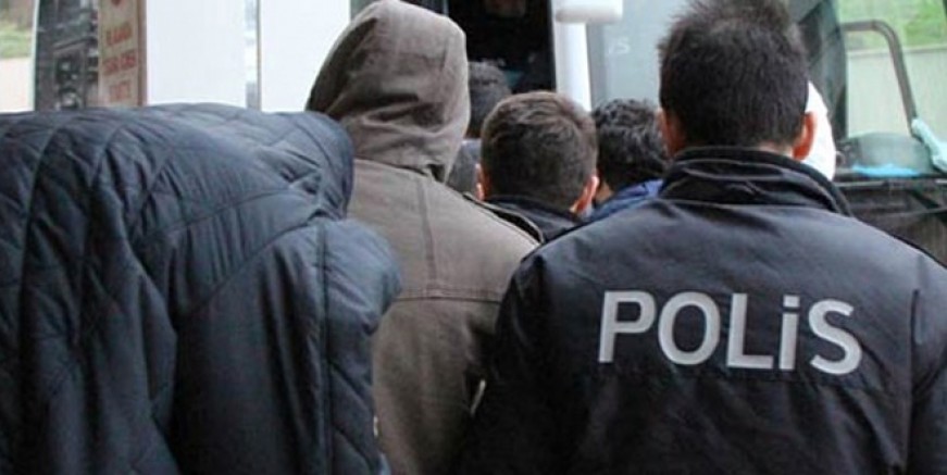 GATA’ya FETÖ operasyonu; 24 doktor…