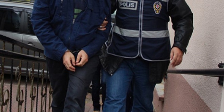 Kartal’da fuhuş evinde gasp dehşeti