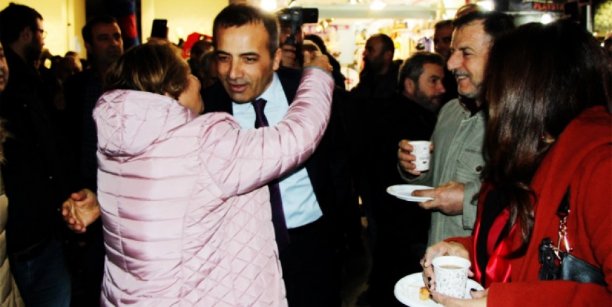 Kartal’da Hüsnü Süslü’ye sevgi seli!