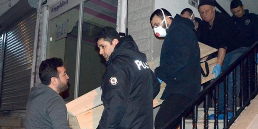 Avcılar’da bazadan vahşet çıktı